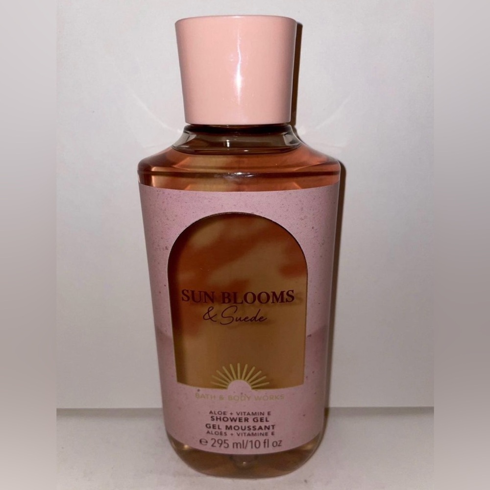 Bath & Body Works Sun Blooms & Suede Body Wash 10oz Discontinued New